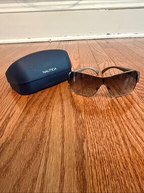 Nautica Rimless Shield Sunglasses in Gray Gradient